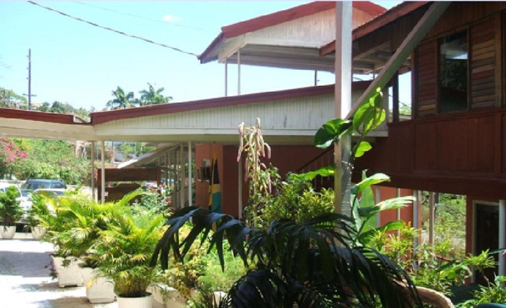 Verney House Resort Montego Bay Exterior photo